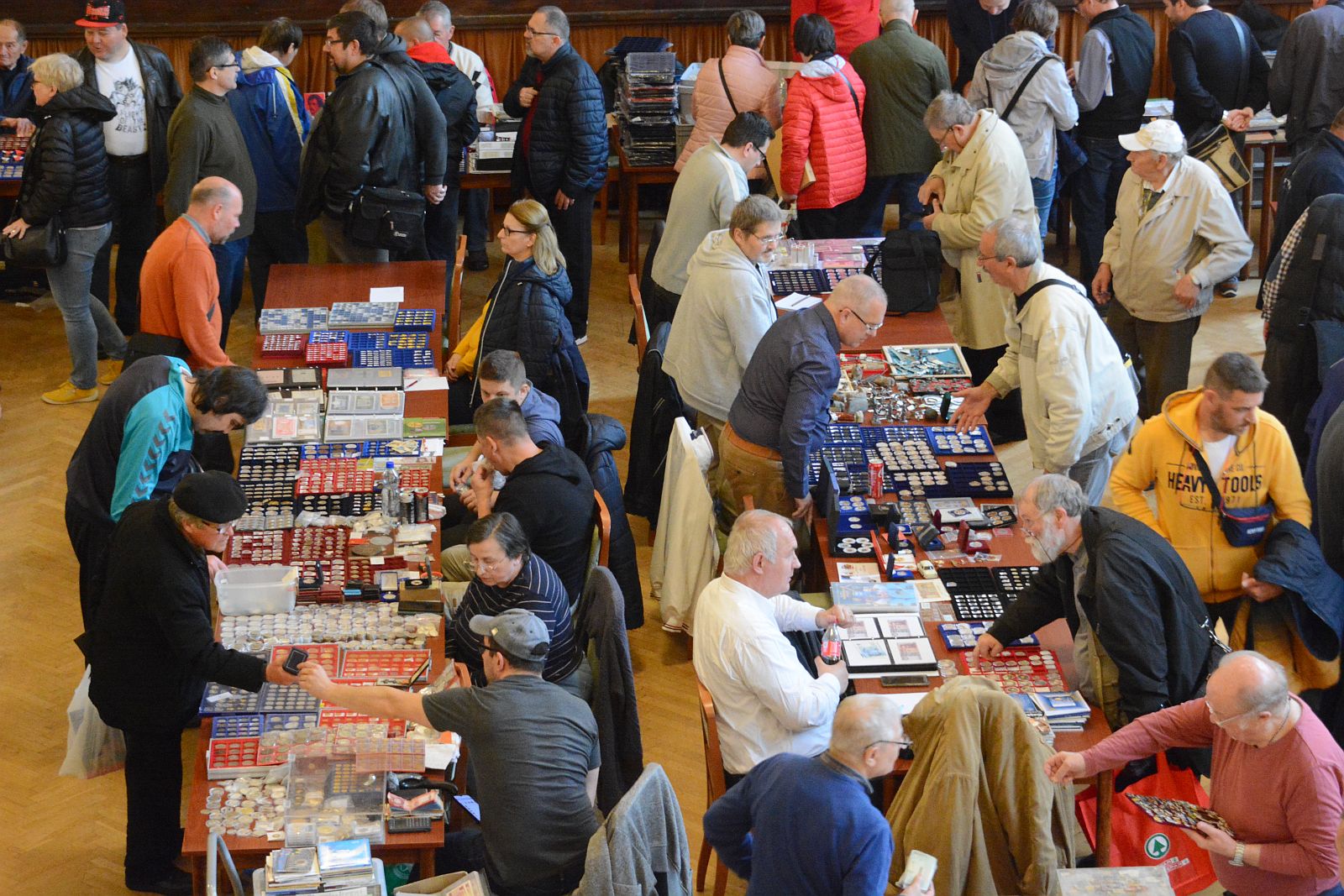 XXXIV. Alba Regia Éremgyűjtő Találkozó a Szent István Művelődési Házban